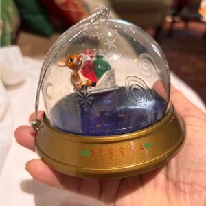Christmas Plastic Snow Globe Ornament Santa Rudolph the Red Nose Reindeer 1999